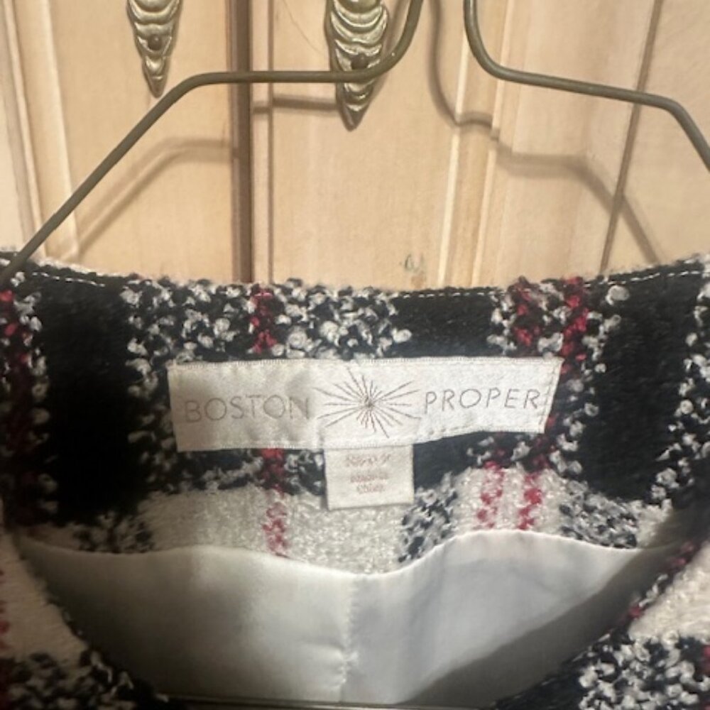 Womens Jacket - Picture 2 of 3